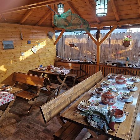 Casa Roko Hotel Sfântu Gheorghe Buitenkant foto