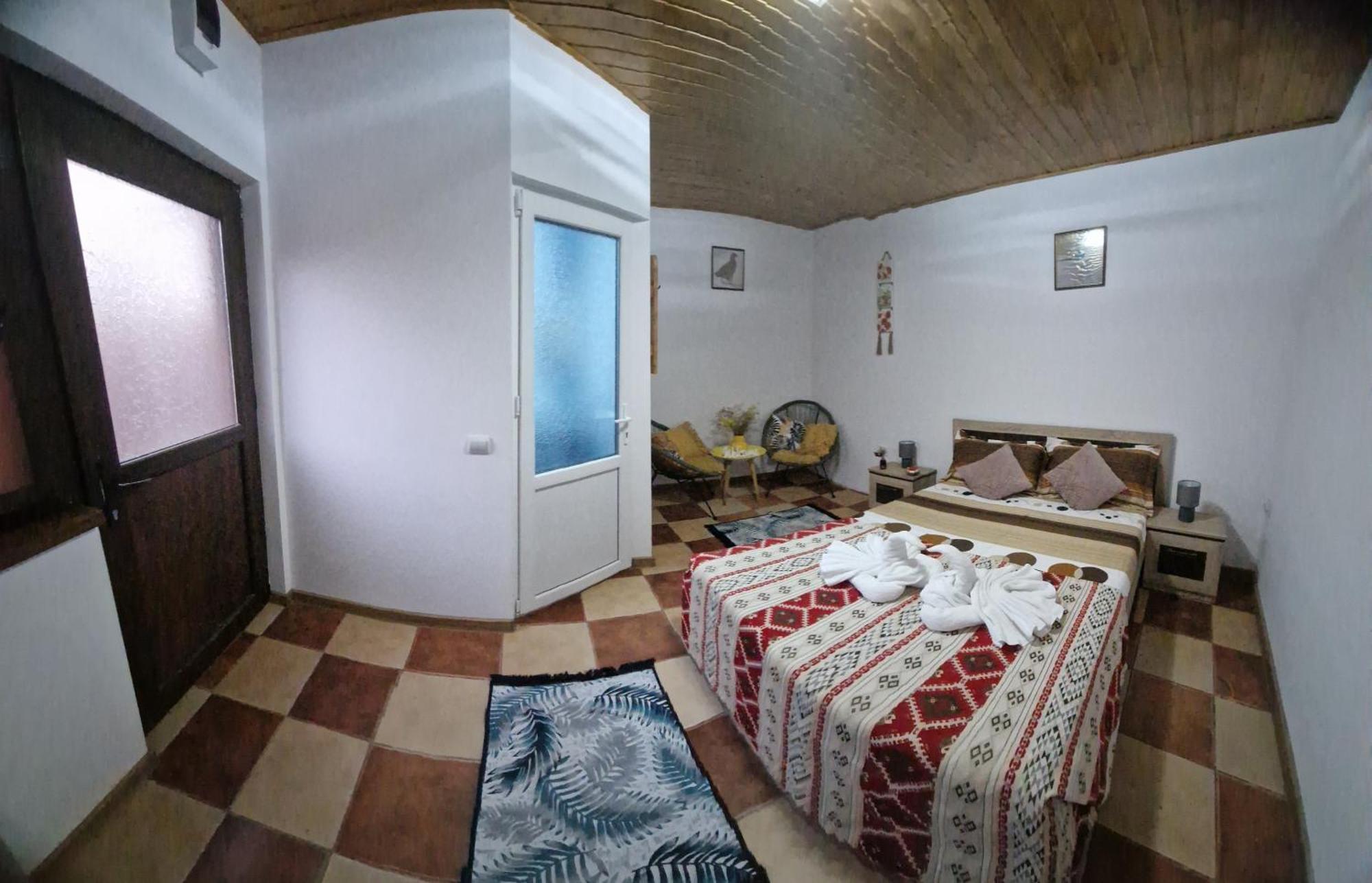 Casa Roko Hotel Sfântu Gheorghe Buitenkant foto